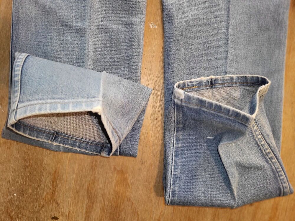 Vintage Wrangler Jeans – Made in USA – Light Wash, Size 31x34 - Picture 8 of 14